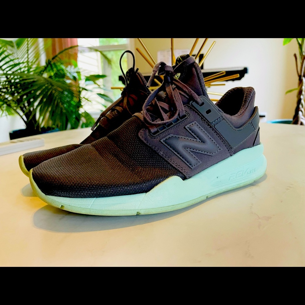 New Balance 247 Revas